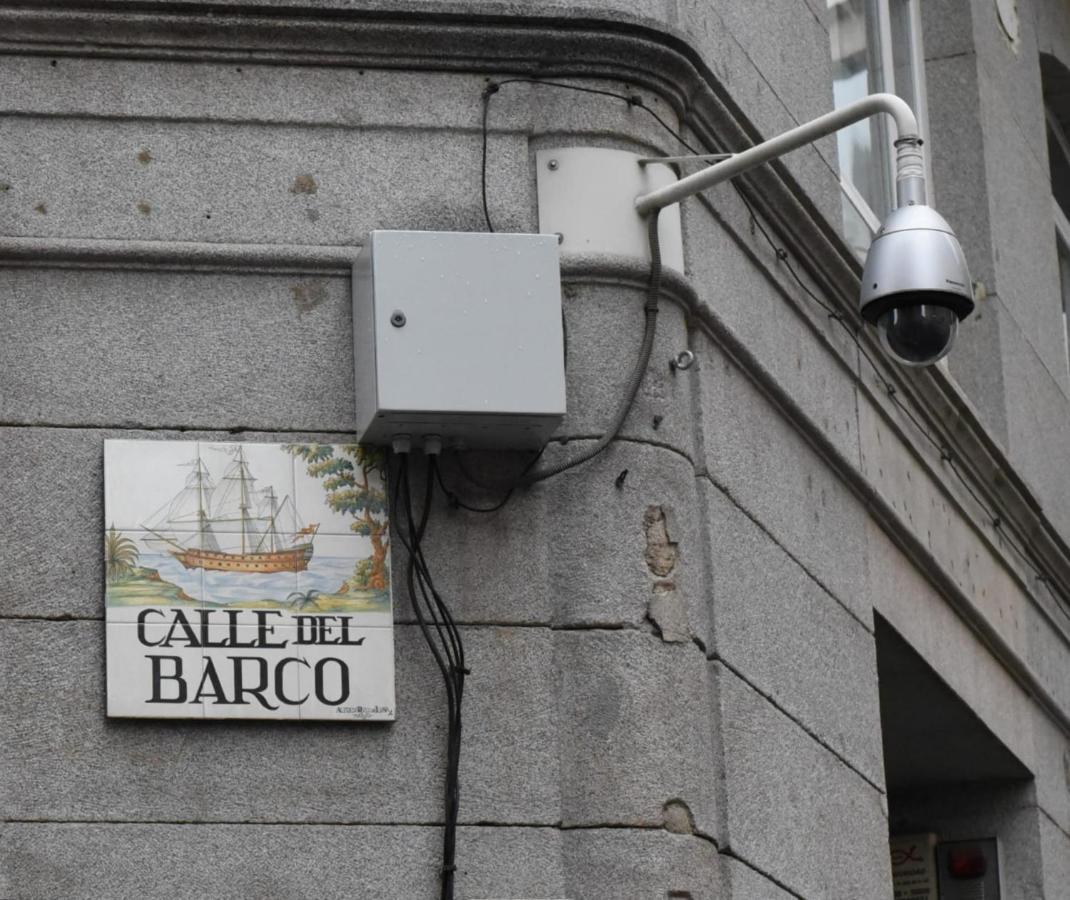 Pacorooms Madrid Bagian luar foto