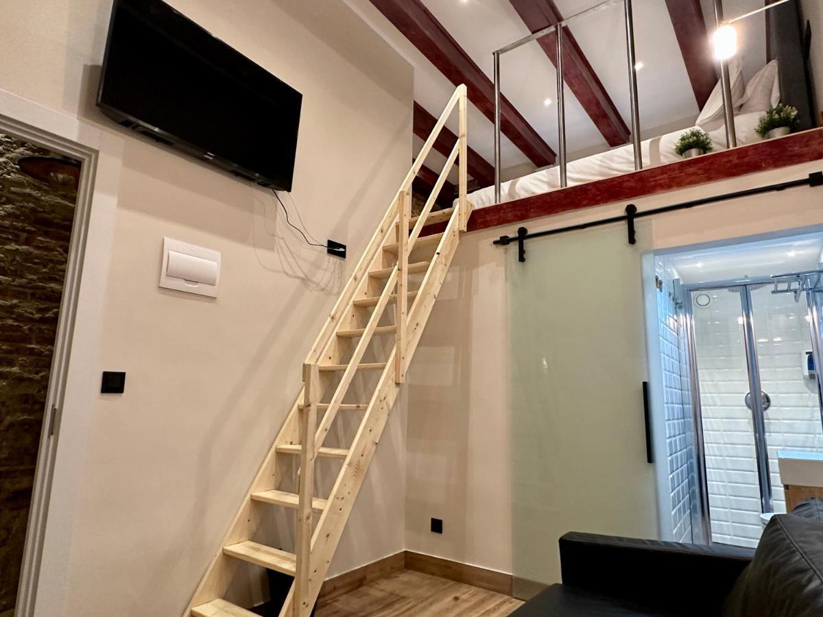 Pacorooms Madrid Bagian luar foto